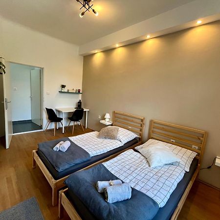Studio-Apartment In Zentraler Lage Грац Экстерьер фото